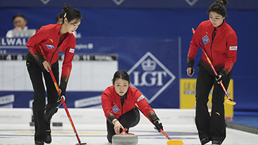 與申京共同 與申京共同